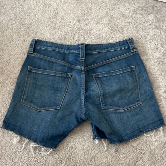NWOT J crew Stretch Jean Shorts Size 8 - Picture 2 of 4
